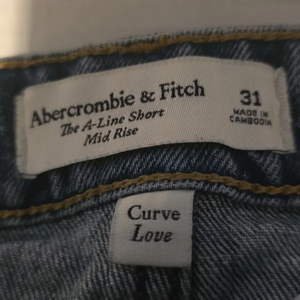 Abercrombie & Fitch Classic Blue Jean Shorts - Image 5