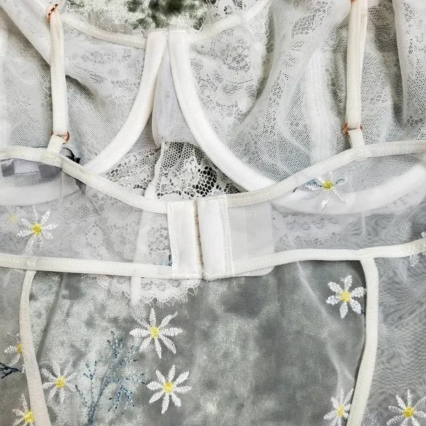INC International Concepts‎ Daisy-Embroidered Babydoll Lingerie Chemise - Image 7