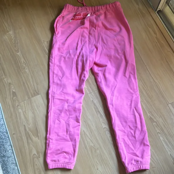 POPPI PINK SWEATS - Image 4