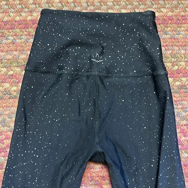 Beyond Yoga Alloy Black Splatter Spandex Athletic Leggings Ombre High Rise - Image 5