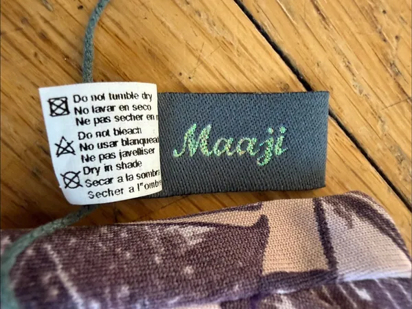 Maaji reversible bikini top and bottom size S EUC - Image 4