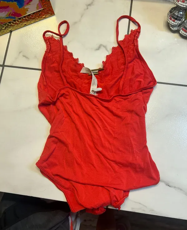 Red Size M - Image 4