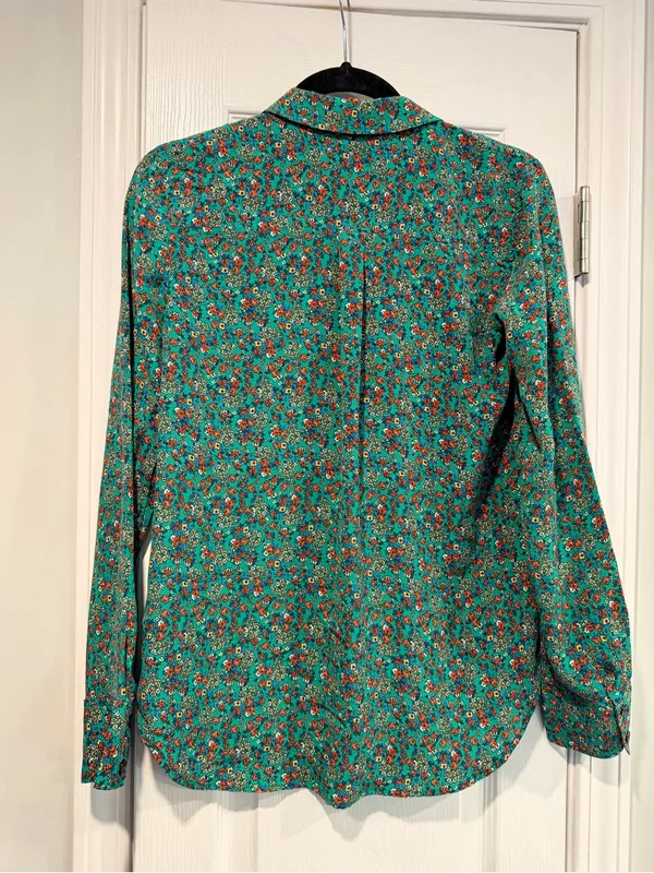 Boden Size 6 Green Floral Button Front Silk Shirt Blouse Green Ditsy Print - Image 6