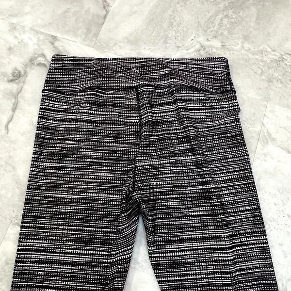 Joy Lab Women's Black‎ White Leggings Activewear Size Xlarge XL Athletic Yoga - Image 4