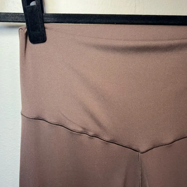 Offline by Aerie Real-Me High Rise 7/8 Leggings Brown Buttery Soft Neutral Large - Image 3