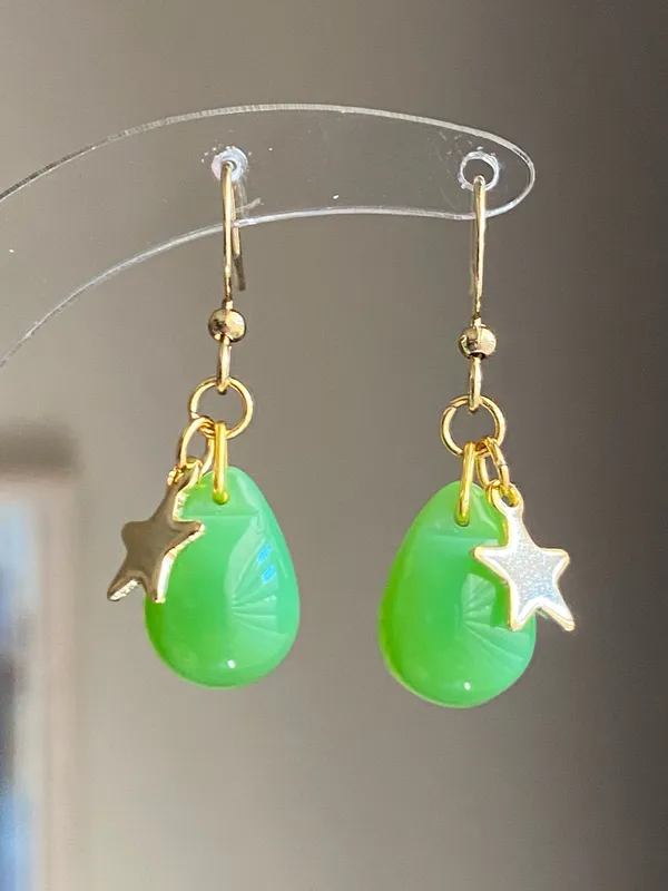 Handmade opaque green Czech glass teardrop & gold stainless star cute dangle earrings 💚🌟 - Image 4