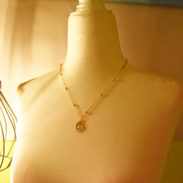 Ammonite Fossil Necklace Gold - Image 6