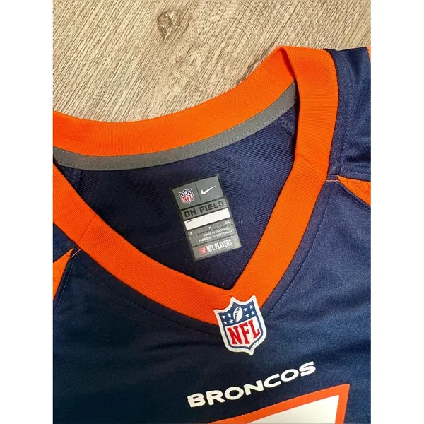 Nike NFL Denver Broncos Russell Wilson #3 Jersey L5 - Image 3