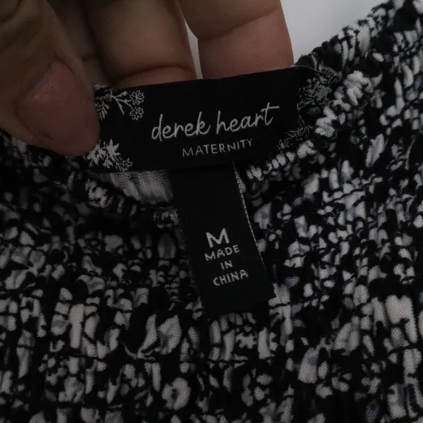 Derek Heart Maternity Smocked Floral Dress Black White Ditsy Square Neck Medium - Image 2