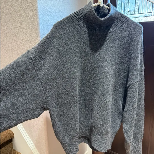 H&M Charcoal Turtleneck Sweater - Image 2
