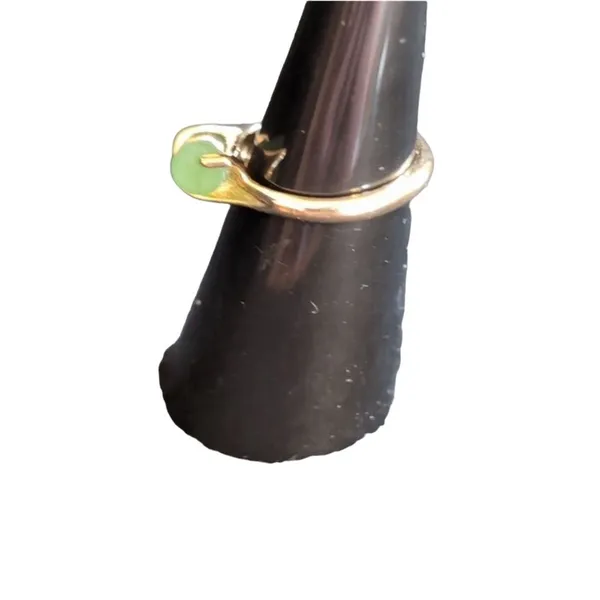 Vintage Green Jade Statement Ring Size 5.5 1960s Era - Image 5