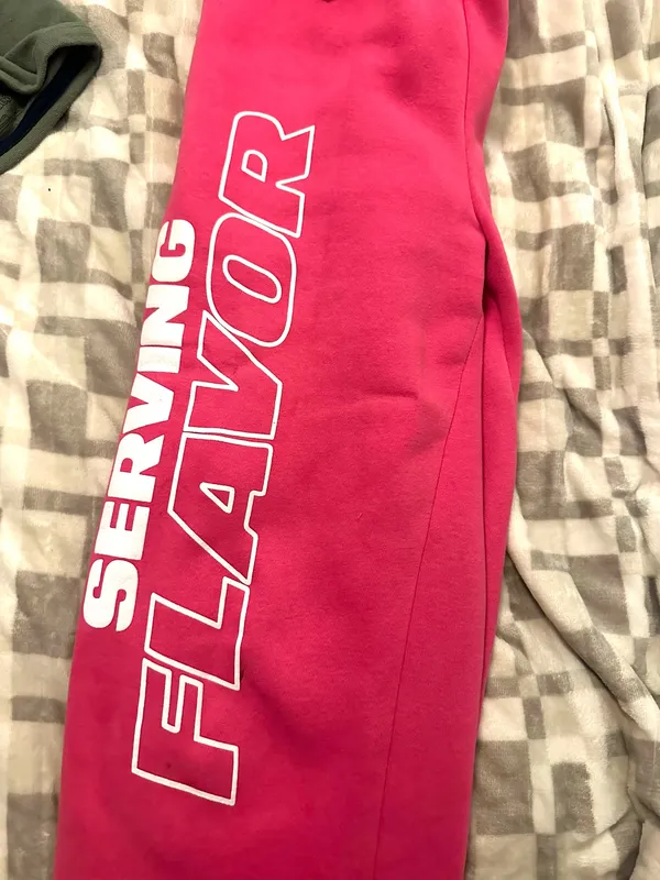 Target Poppi x Sweatpants and Sweater - Image 8
