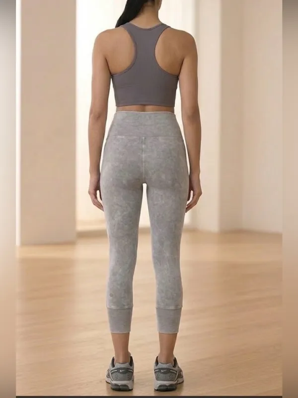 Lululemon Athletica Washed Gray Women’s Cropped High-Waist Leggings Size 4 - Image 2