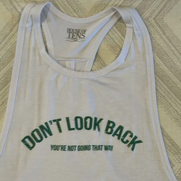 House of Tens Women’s White ‘Don’t Look Back’ White Tank Top - Size L - Image 2