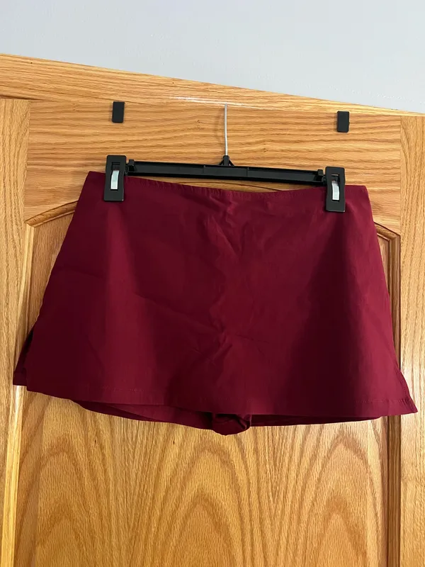Princess Polly Can’t Sleep Skort Burgundy - Image 2
