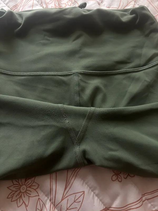 Wonder Under Leggings Green Size 6 - Image 3
