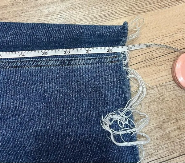 Abercrombie and Fitch 90's straight ultra high rise jeans Distressed sz 28 6 - Image 8