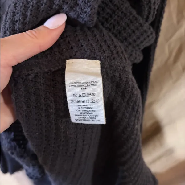Free people off the shoulder long sleeve sweater - Image 4