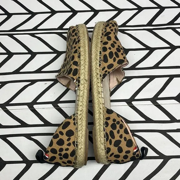 TOMS x Claire V. Leopard Print Size 7.5 - Image 4