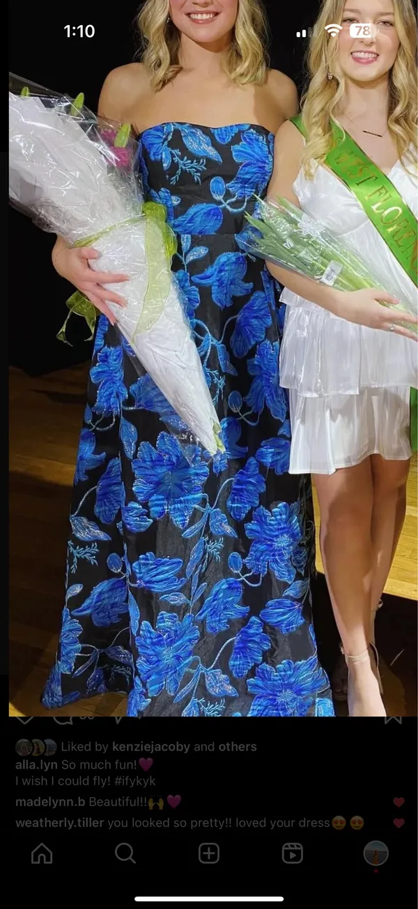 Lulus Prom Dress - Image 3