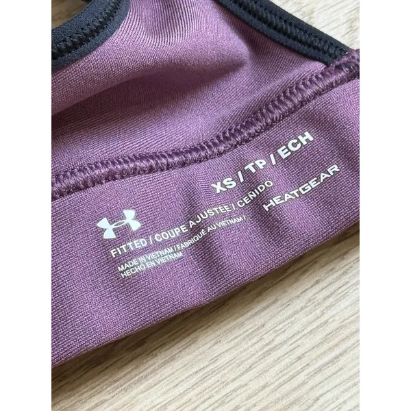 EUC Under Armour Women Sports Bra Purple Fitted Wireless Racerback size XS - Image 3