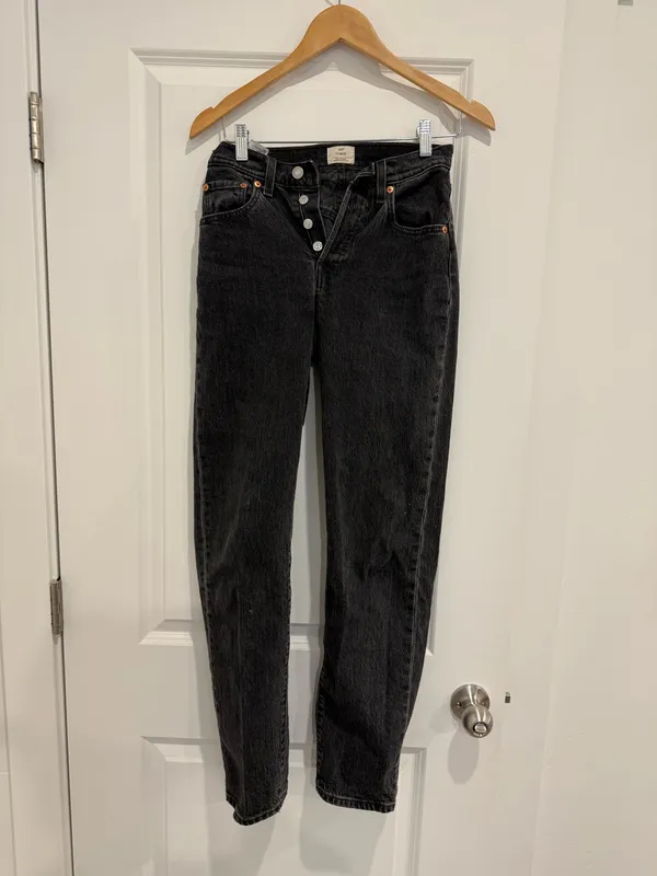 Levi’s curve love 24 long black - Image 5