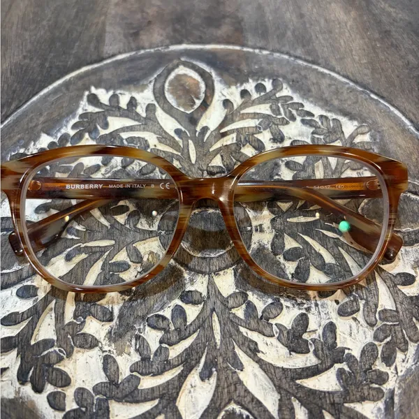 Burberry BE2332 SCARLET Eyeglasses Frames Only EUC - Image 2