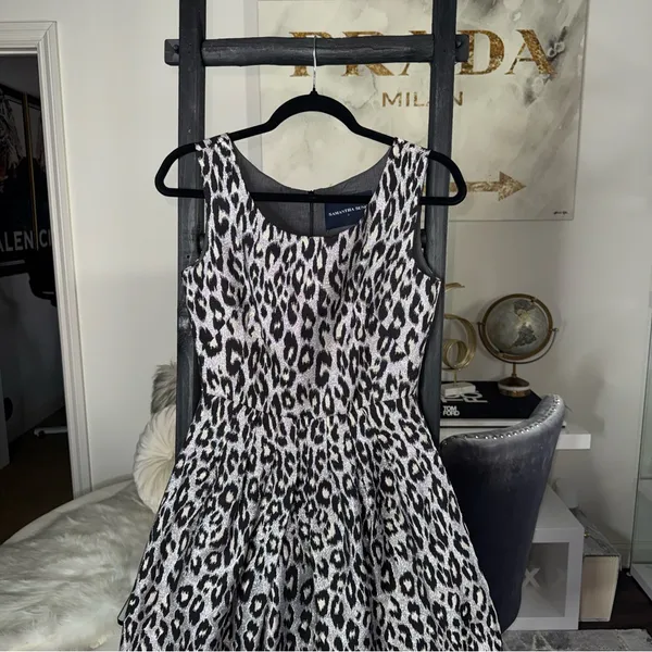 Samantha Sung Silk Leopard Fit And Flare Dress Womens 2 Silver Black Ivory Work - Image 5