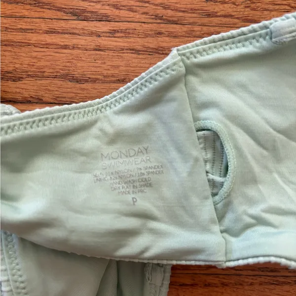 Monday swimwear bikini top bandeau - Image 2