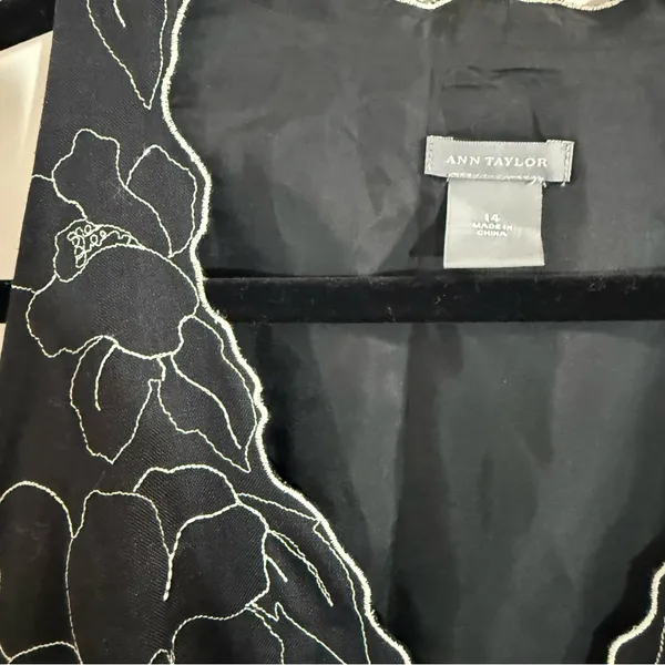 Ann Taylor Linen Black Floral Midi Dress Size 14 - Image 7