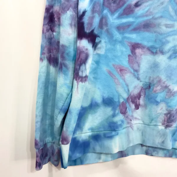 Levis XL Sweatshirt Handmade Tie Dye Crew‎ Neck Pullover Blue Purple 1660 - Image 5