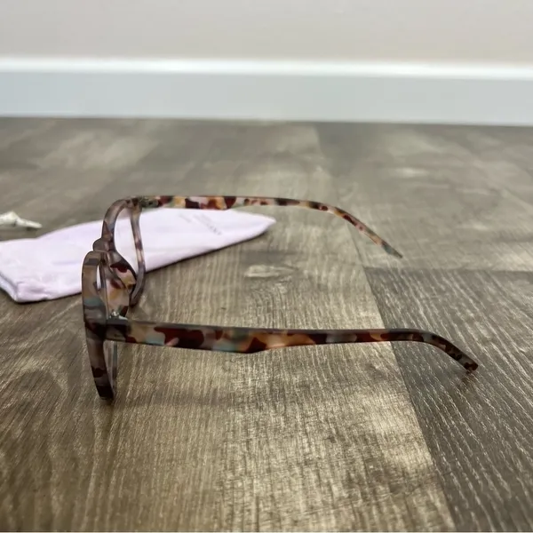Anthropologie  Tortoise Shell Blue Light Glasses - Image 6