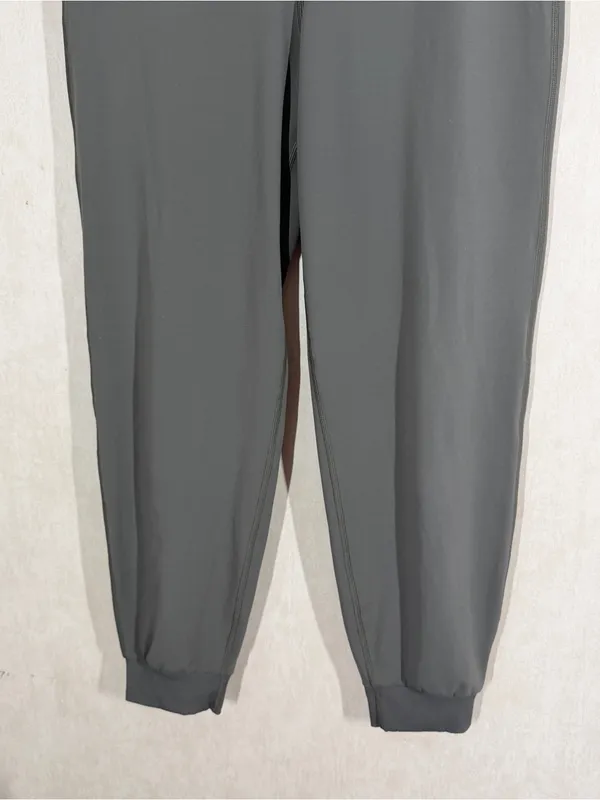 Vuori Women’s Daily Jogger Pants Pull On High Rise in Green L - Image 5