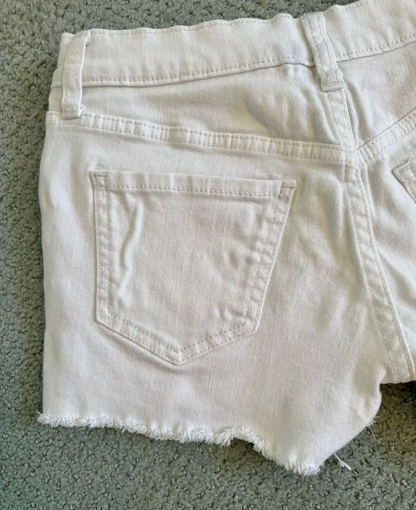 Mossimo White Denim Boyfriend Shorts - Image 7