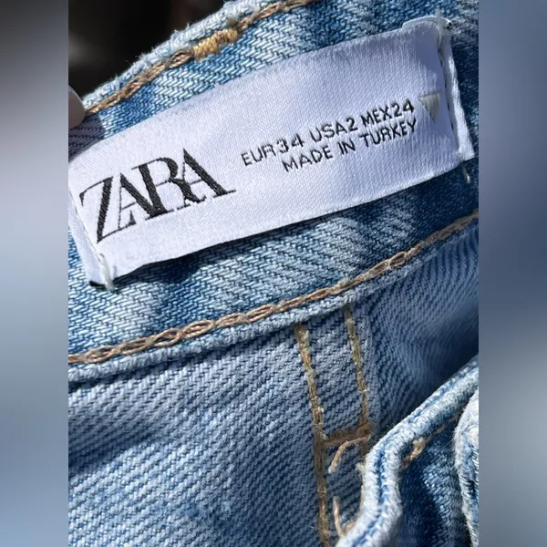 Zara women’s high - waisted Ripped wide leg jeans - Image 11