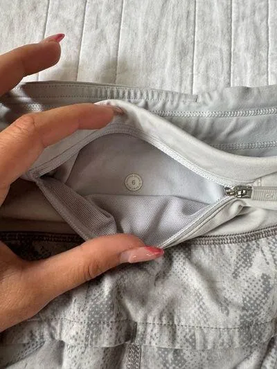 Lululemon Shorts - Image 4