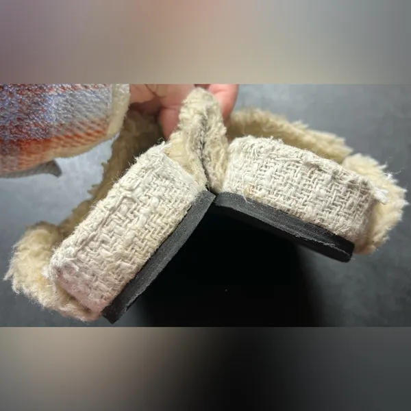 Free People Women's Size 7.5 Damon Cozy Mule Slipper India MSRP $128 - Image 3