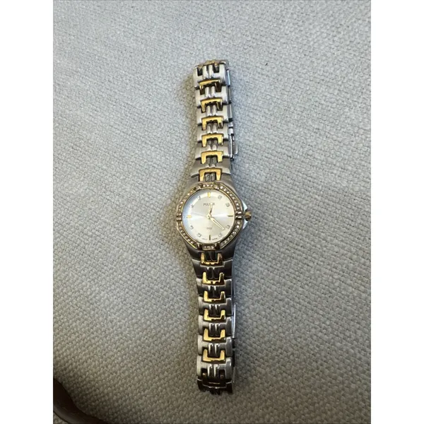 Pulsar Women VX51-X416 Pave Diamond Accent 2 Tone Quartz 27mm Watch Water Resist - Image 4