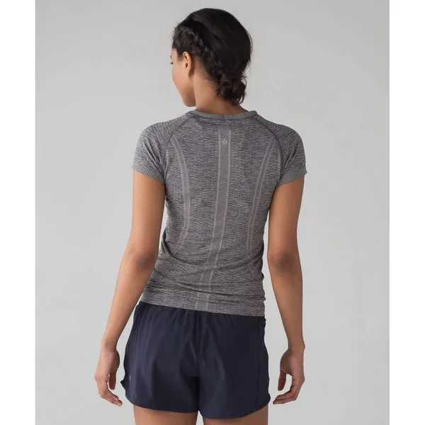 Lululemon Swiftly Tech Short Sleeve Shirt Women's Size 6 Gray Yoga Running‎ Gym - Image 2