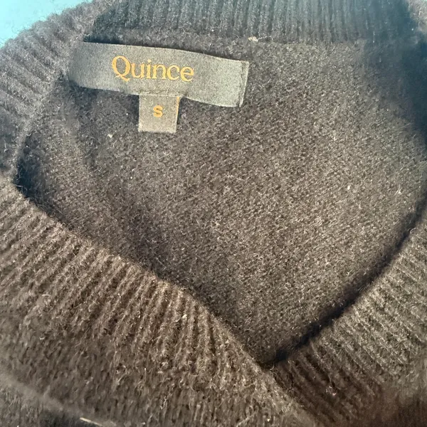 Quince Women's Black 100% Cashmere Sweater Size Small - Image 6