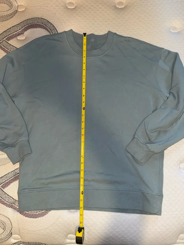 Lululemon Crewneck Sweatshirt - Image 3