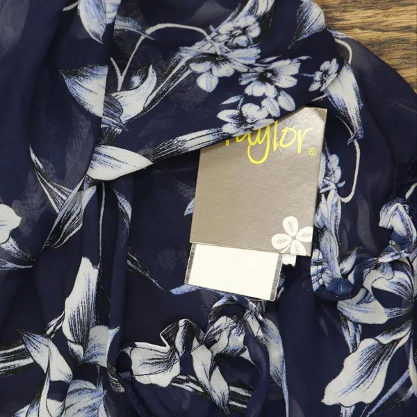 NWT Taylor Floral-Print Chiffon Smocked A-Line Dress 2835M 2 Navy Blue / Ivory - Image 7