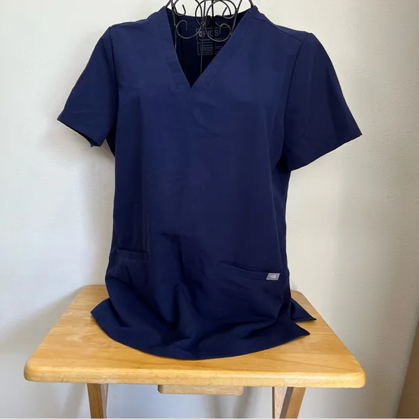 Figs Technical‎ Collection women’s navy blue short sleeves size top M - Image 2