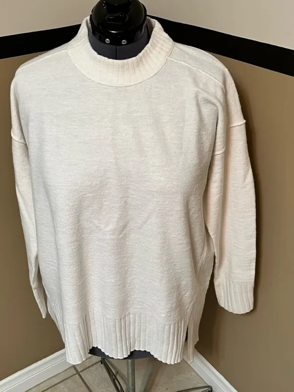 Free People Phoebe Pullover XS oversized boxy tunic style soft lg sleeve - Image 6