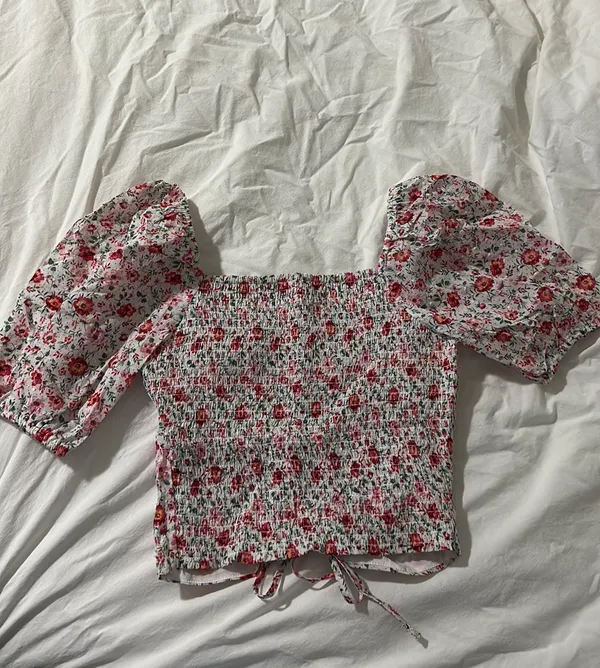 These Three Boutique Floral Top - Image 2