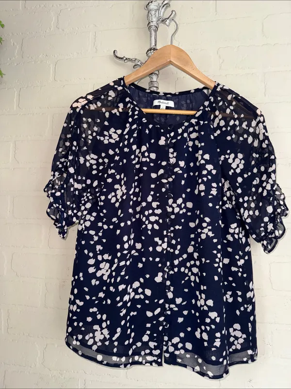 Madewell Momento Ruffle Sleeve Blouse small - Image 2