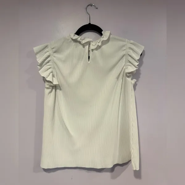 White ribbed Zara‎ flutter sleeve shirt - Image 4