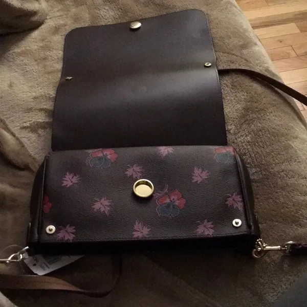 Coach Reversible Crossbody Bag NWT - Image 4
