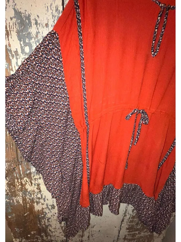 Entro Boho Tunic Poncho top Batwing sleeve size Medium - Image 4