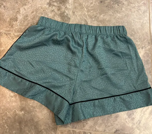 Victoria's Secret Pajama Shorts - Image 4